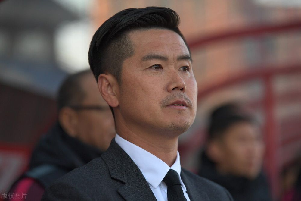 几乎所有媒体人都异口同声表达了“前所未见”、“令人激动”的观影感受，称这部电影之于整个超英电影体系都是难得的佳作，甚至有人称其为“有史以来最好的电影之一”